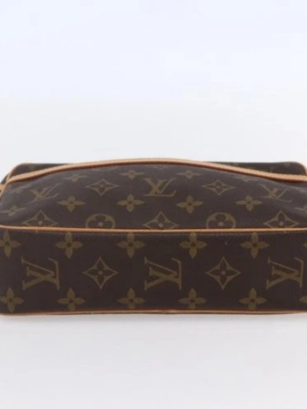 LOUIS VUITTON Monogram Compiegne 23 Clutch Bag M51847 LV Auth 148704A - Picture 6 of 16